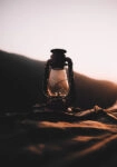 Πίνακας σε Καμβά RUSTIC FARMHOUSE LANTERN