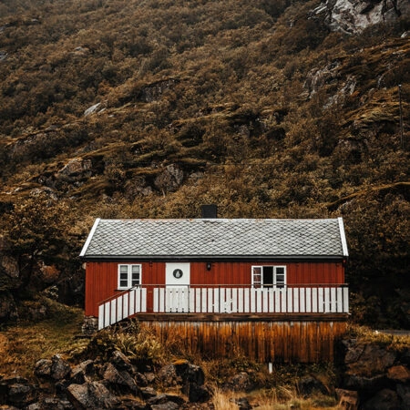 Πίνακας σε Καμβά RUSTIC FARMHOUSE MOUNTAIN CABIN -  Sticky 5