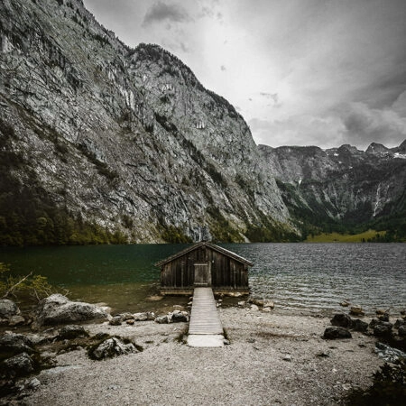 Πίνακας σε Καμβά RUSTIC FARMHOUSE MOUNTAIN LAKE CABIN 3 -  Sticky 5