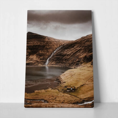 Πίνακας σε Καμβά RUSTIC FARMHOUSE MOUNTAIN LAKE - 