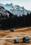Πίνακας σε Καμβά RUSTIC FARMHOUSE MOUNTAIN LIFE