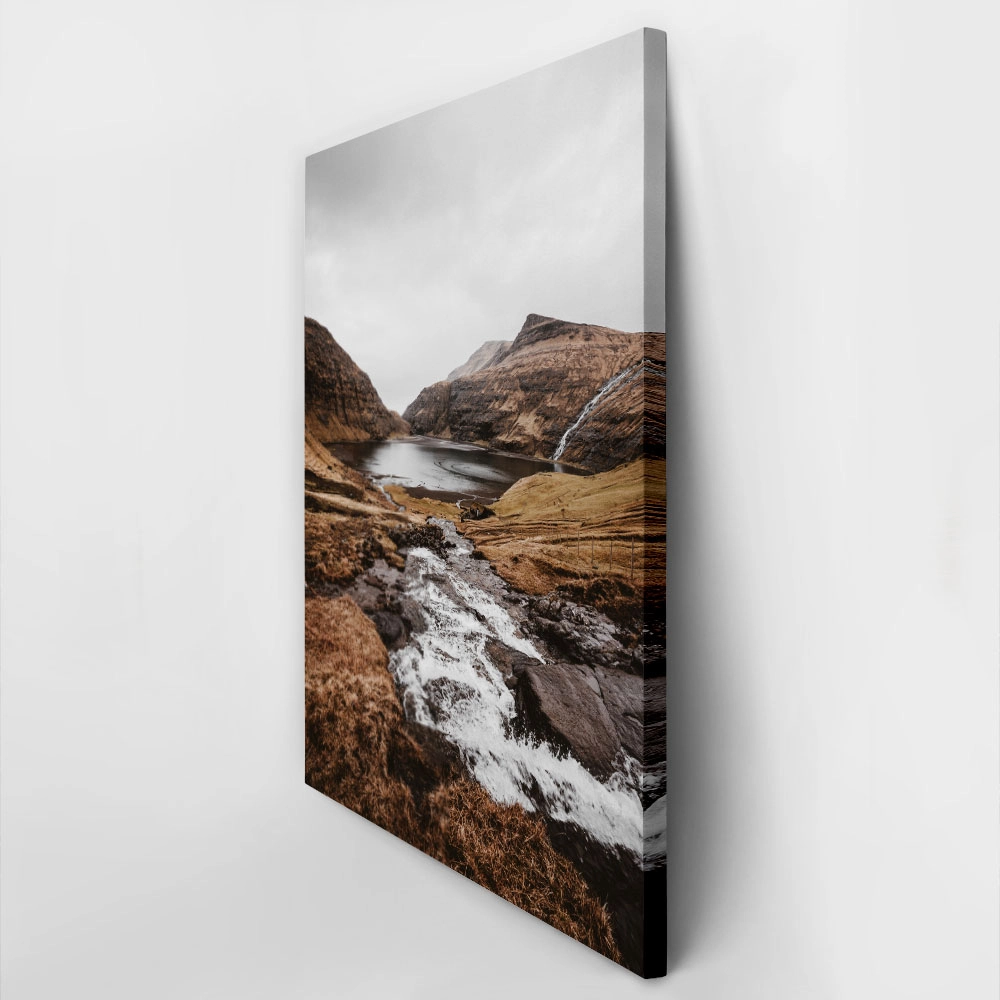 Πίνακας σε Καμβά RUSTIC FARMHOUSE MOUNTAIN RIVER
