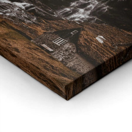 Πίνακας σε Καμβά RUSTIC FARMHOUSE WATERFALL -  Sticky 1