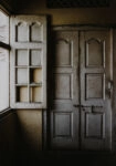 Πίνακας σε Καμβά RUSTIC FARMHOUSE WINDOW AND DOOR