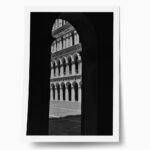 Poster BLACK AND WHITE ARCHITECTURAL ARCHWAY