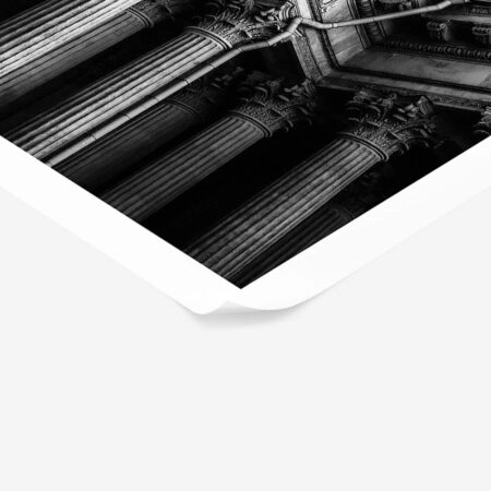 Poster BLACK AND WHITE ARCHITECTURAL CATHEDRAL - Πολεις - Χαρτες Sticky 1