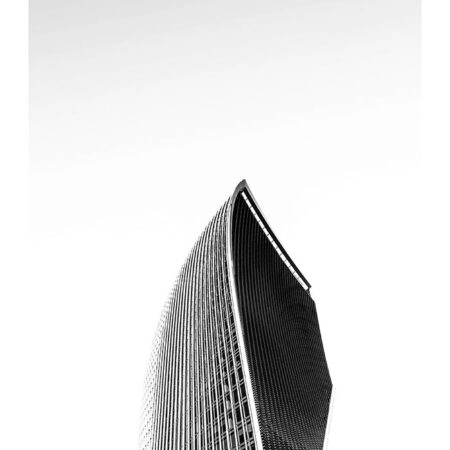 Poster BLACK AND WHITE ARCHITECTURAL CONCAVE TOWER - Πολεις - Χαρτες Sticky 2
