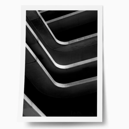 Poster BLACK AND WHITE ARCHITECTURAL CONCRETE PARKING STRUCTURE - Πολεις - Χαρτες