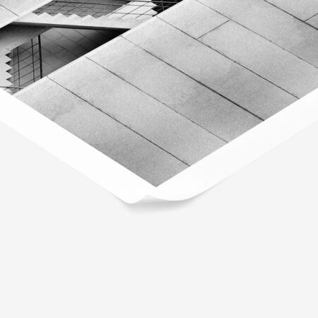 Poster BLACK AND WHITE ARCHITECTURAL CONCRETE STAIRCASE 2 - Πολεις - Χαρτες Sticky 1
