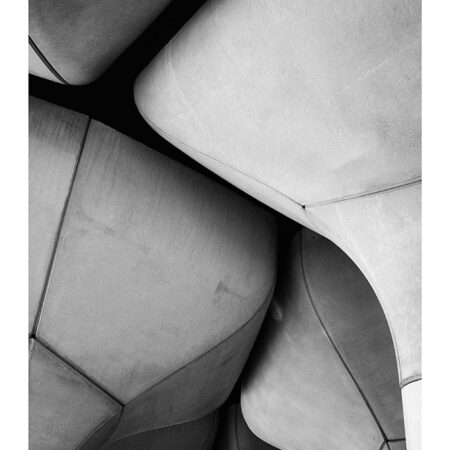 Poster BLACK AND WHITE ARCHITECTURAL CONCRETE TULIP - Πολεις - Χαρτες Sticky 2
