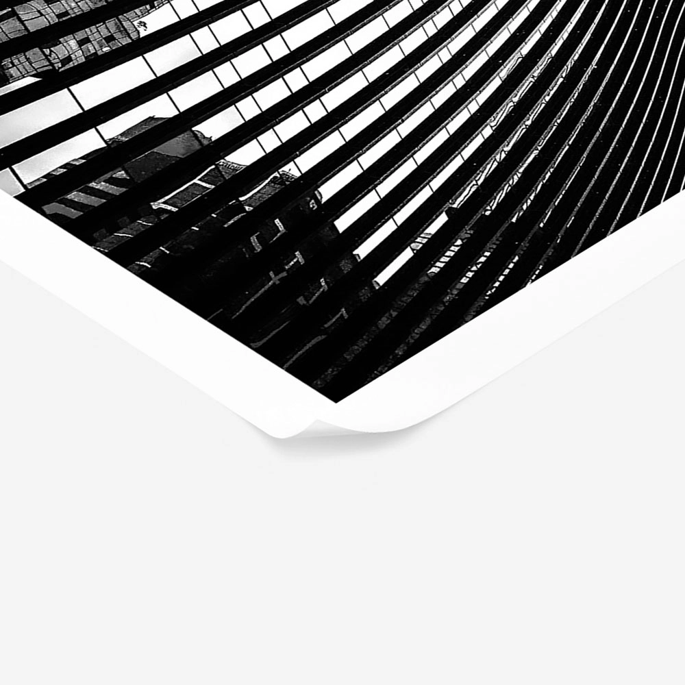 Poster BLACK AND WHITE ARCHITECTURAL CURVY TOWER