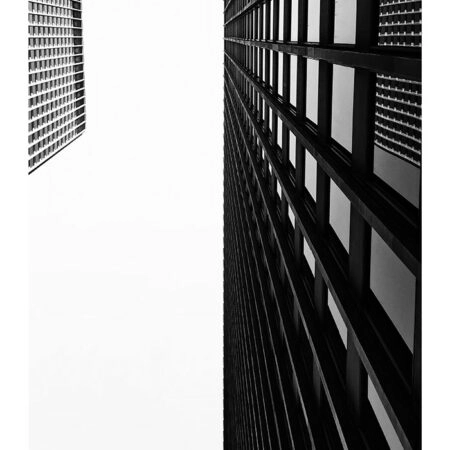Poster BLACK AND WHITE ARCHITECTURAL LOW ANGLE BUILDINGS - Πολεις - Χαρτες Sticky 2