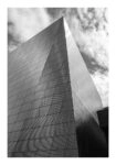 Poster BLACK AND WHITE ARCHITECTURAL MODERN TOWER