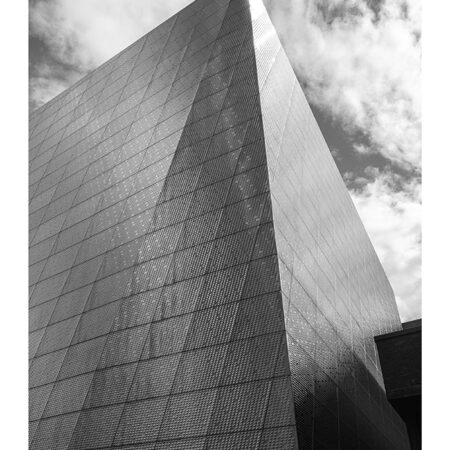 Poster BLACK AND WHITE ARCHITECTURAL MODERN TOWER - Πολεις - Χαρτες Sticky 2