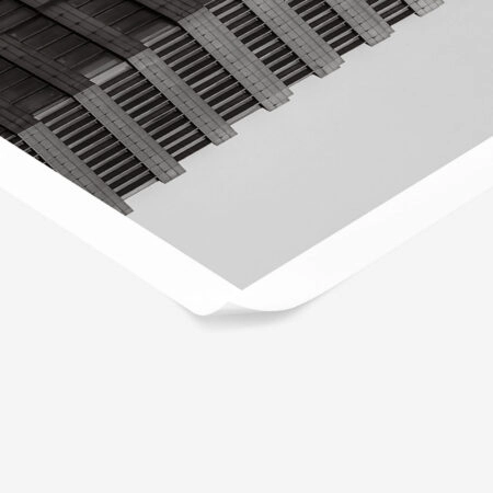 Poster BLACK AND WHITE ARCHITECTURAL PIXELATED FACADE - Πολεις - Χαρτες Sticky 1