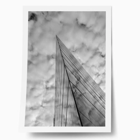 Poster BLACK AND WHITE ARCHITECTURAL SHARP CORNER CLOUDS - Πολεις - Χαρτες