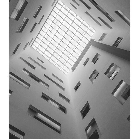 Poster BLACK AND WHITE ARCHITECTURAL SKYLIGHT 3 - Πολεις - Χαρτες Sticky 2