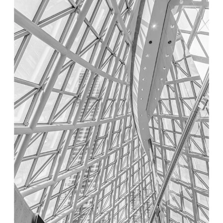 Poster BLACK AND WHITE ARCHITECTURAL STEEL AND GLASS ROOF - Πολεις - Χαρτες Sticky 2