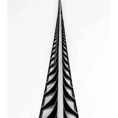Poster BLACK AND WHITE ARCHITECTURAL STEEL SPIRE - Πολεις - Χαρτες Sticky 2