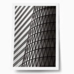 Poster BLACK AND WHITE ARCHITECTURAL TRIANGLE FACADE