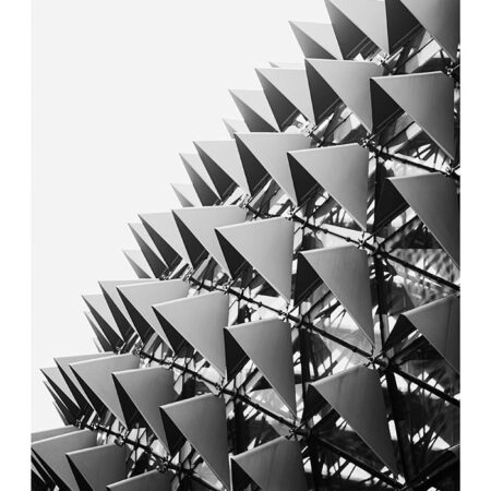 Poster BLACK AND WHITE ARCHITECTURAL TRIANGULAR SUNSHADES 2 - Πολεις - Χαρτες Sticky 2