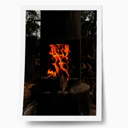 Poster RUSTIC FARMHOUSE FIRE - 