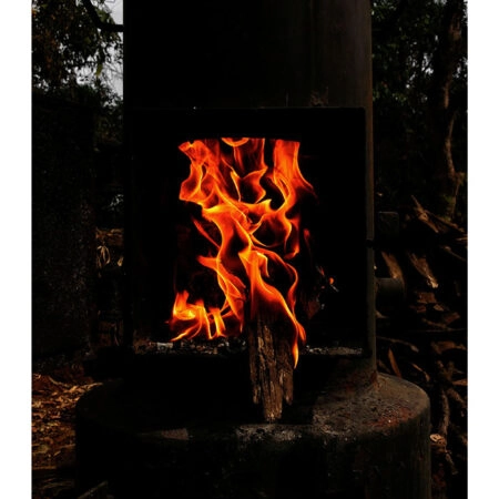 Poster RUSTIC FARMHOUSE FIRE -  Sticky 2