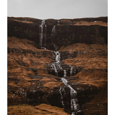 Poster RUSTIC FARMHOUSE WATERFALL 2 -  Sticky 2