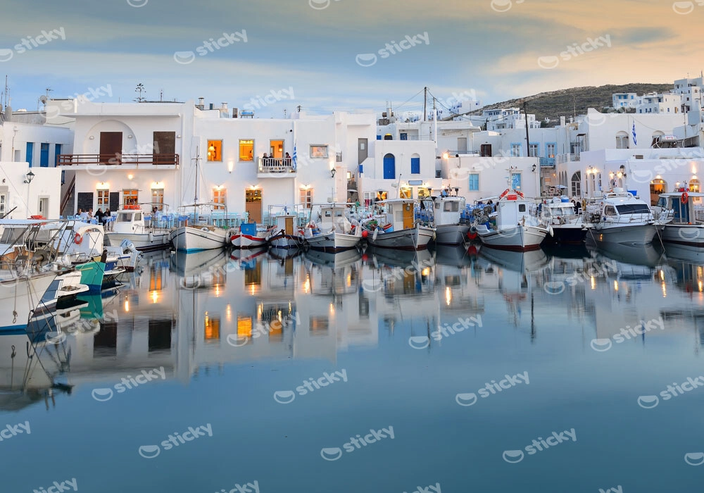 Πινακας σε καμβά NAOUSA PAROS 3
