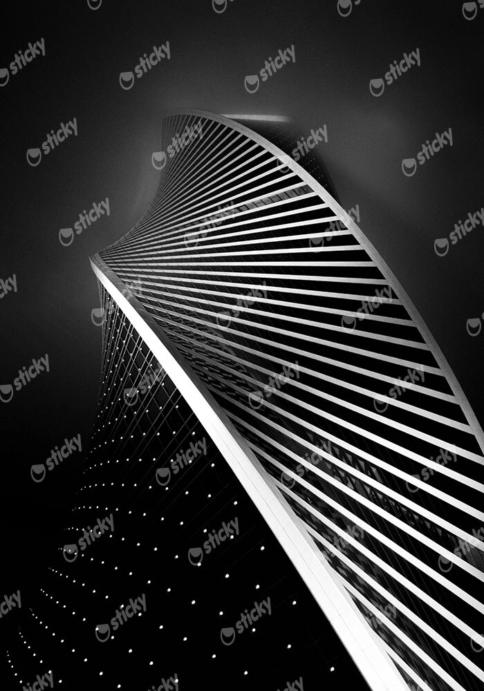 Πίνακας σε Καμβά BLACK AND WHITE ARCHITECTURAL TWISTING TOWER