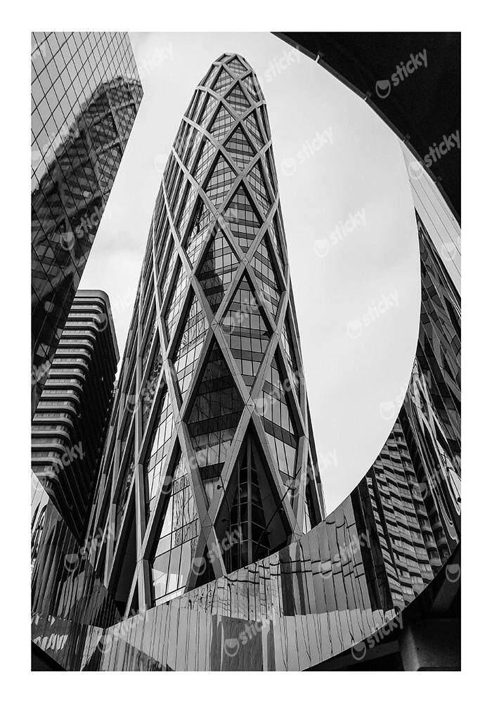 Poster BLACK AND WHITE ARCHITECTURAL DIAGONAL GRID FACADE