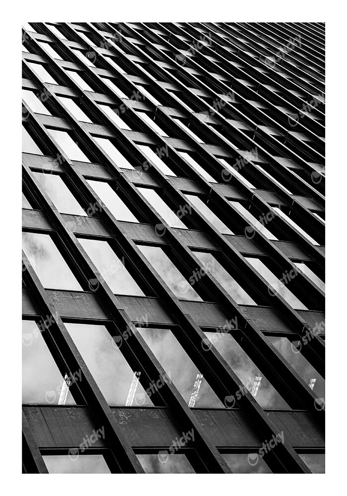 Poster BLACK AND WHITE ARCHITECTURAL GEOMETRIC GLASS REFLECTION