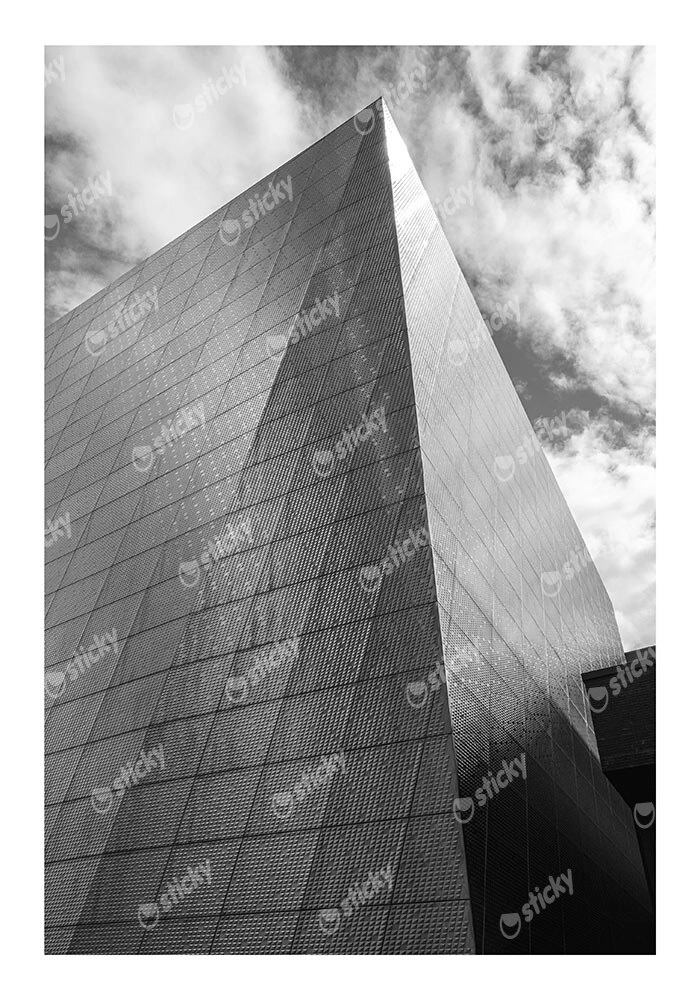 Poster BLACK AND WHITE ARCHITECTURAL MODERN TOWER