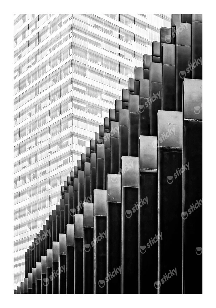 Poster BLACK AND WHITE ARCHITECTURAL STRUCTURAL COLUMNS