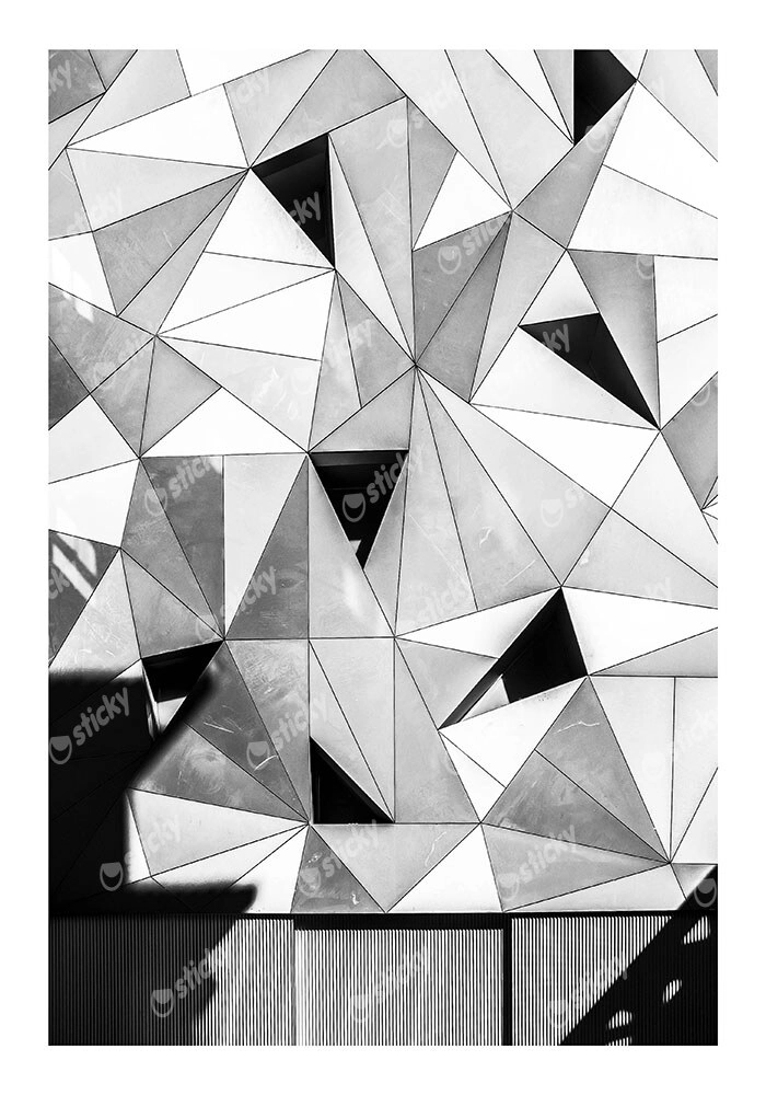 Poster BLACK AND WHITE ARCHITECTURAL TRIANGULAR FORMS