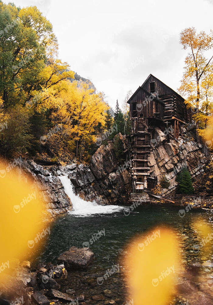 Πίνακας σε Καμβά RUSTIC FARMHOUSE RIVER HOUSE