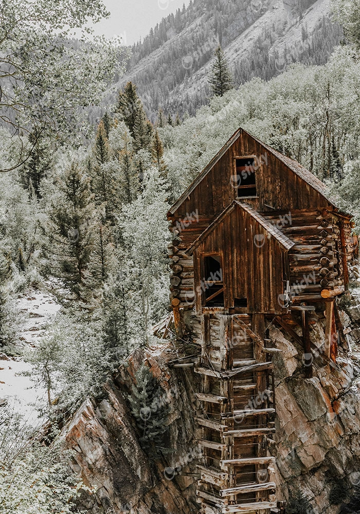 Πίνακας σε Καμβά RUSTIC FARMHOUSE MOUNTAIN CABIN 2