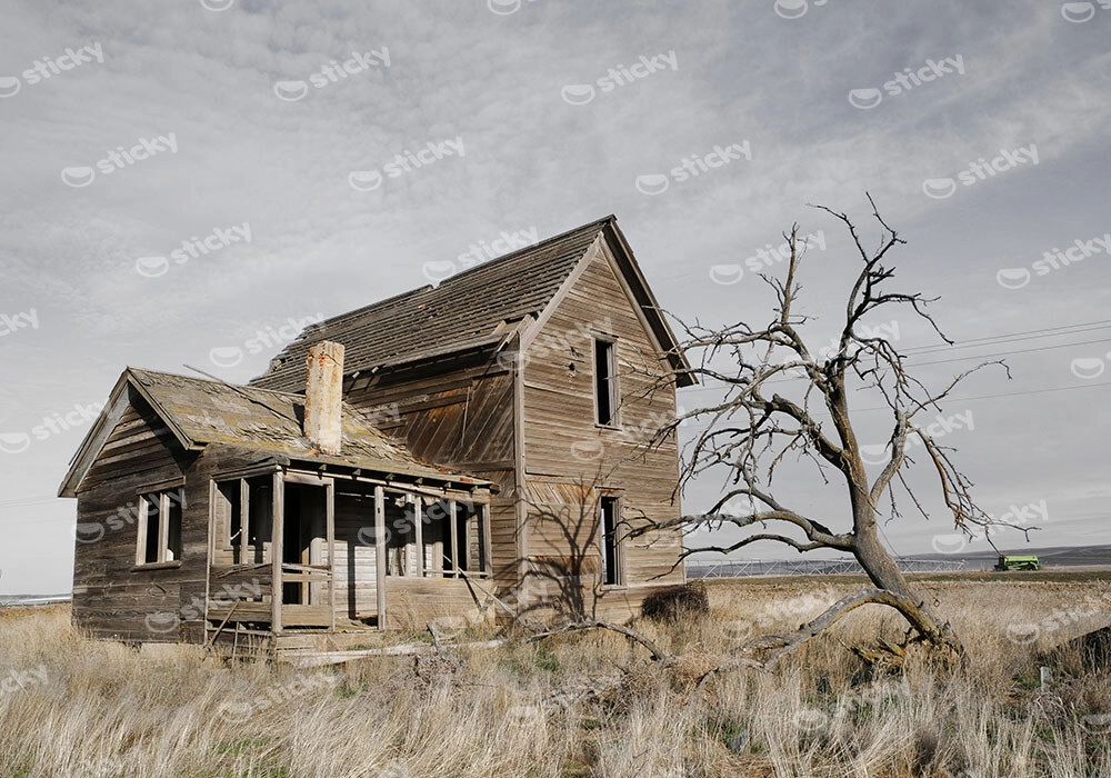 Πίνακας σε Καμβά RUSTIC FARMHOUSE FIELD CABIN 8