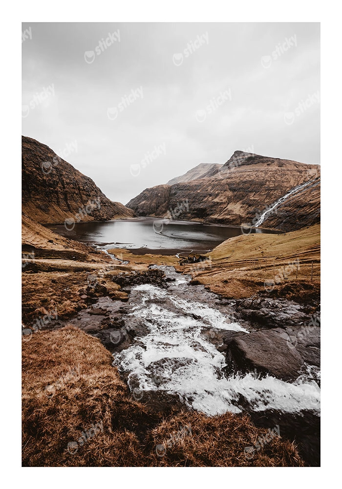 Poster RUSTIC FARMHOUSE MOUNTAIN RIVER