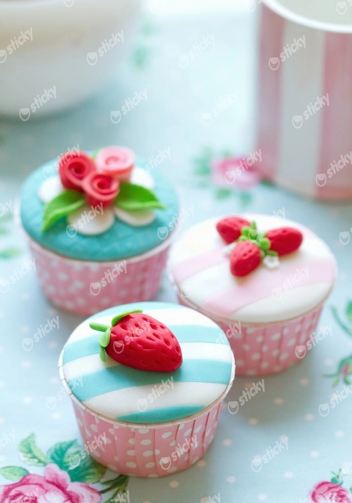 Πινακας σε καμβά YUMMY 3