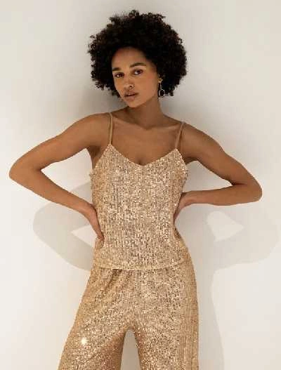 Top με λεπτές τιράντες σε ματ όψη