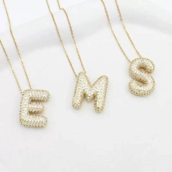 Κολιέ Από Ατσάλι Επιχρυσωμένο Με Λατινικά Μονόγραμματα Crystal Balloon