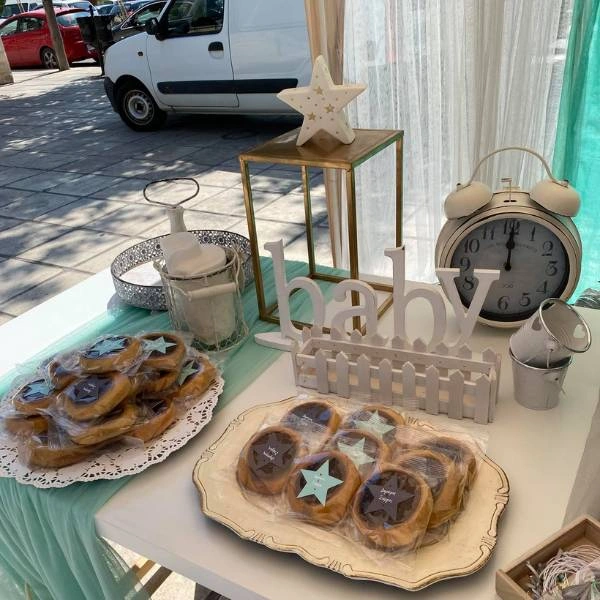 Λεπτομέρεια από το candy bar βάπτισης με θέμα αστεράκια