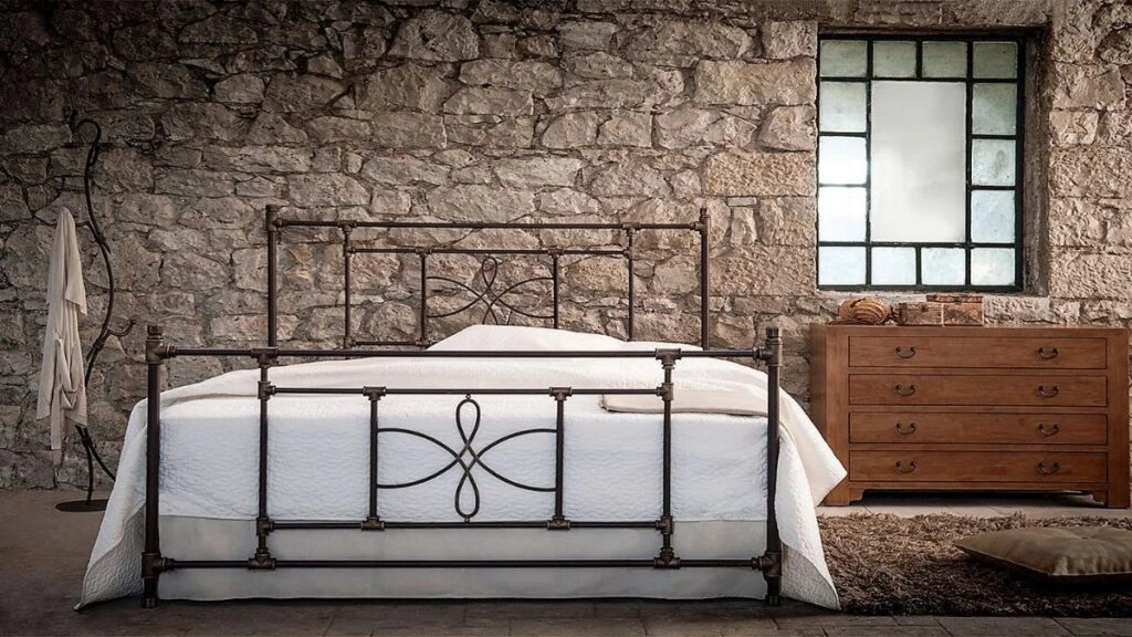 Χειροποίητο κρεβάτι μεταλλικό THALIA volcano.gr