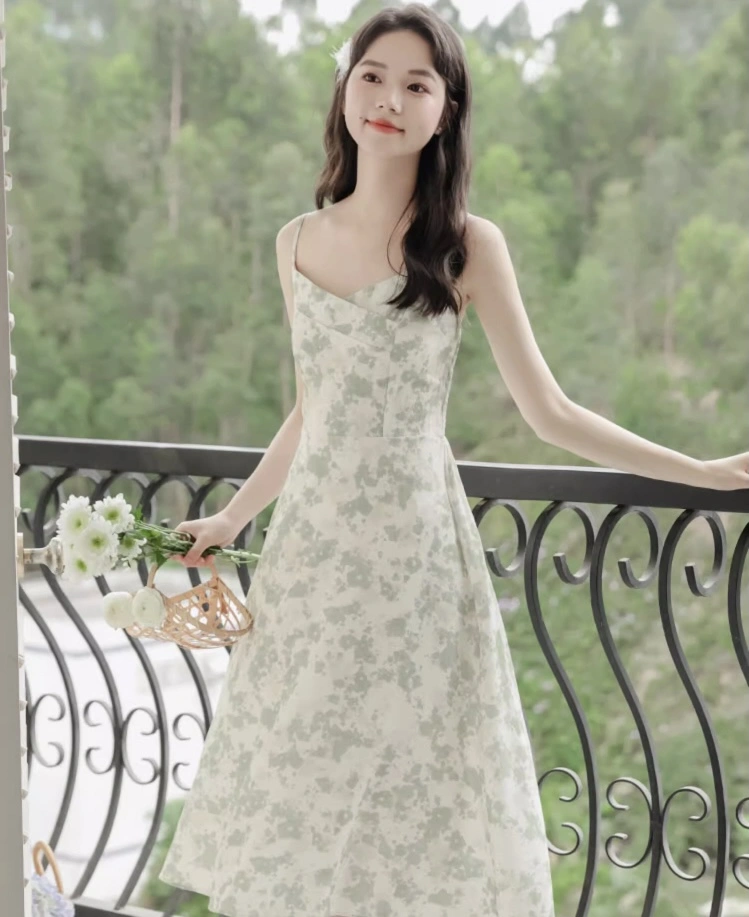 Green Flower Mid-Length Dress